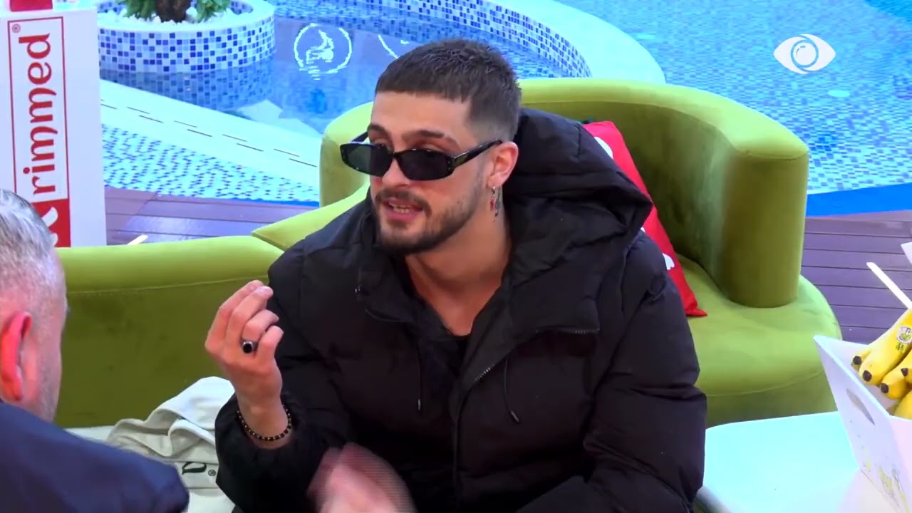 Do të të martojë 'babai' i Selin…/ Vijon debati mes Rogertit dhe Gimbos