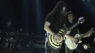 Tierra Santa - Indomable