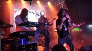 Space - Female Of The Species live (featuring Mister Psycho)