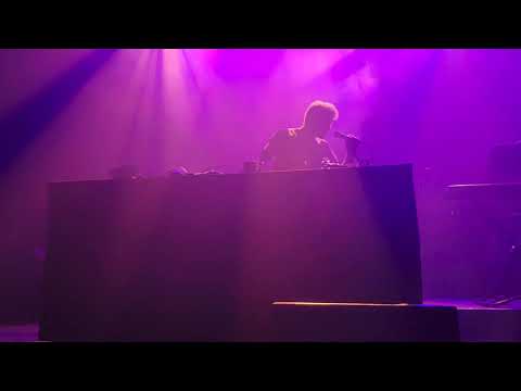 Olik - Pledge + The 1s After (Live)