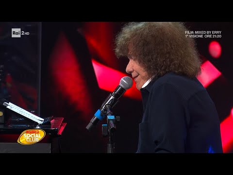 Riccardo Cocciante canta "Era già tutto previsto" - Radio2 Social Club 09/05/2025