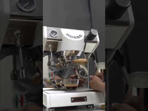 140 Cups/Day D24 Pro Semi Automatic Coffee Making Machine