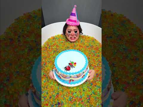 Give me back my birthday present 😭🍬🥰