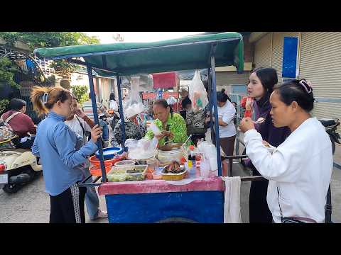 What $1 Gets You for Breakfast in Phnom Penh!