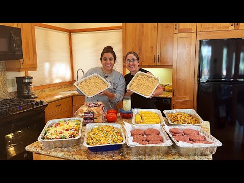 Making a HUGE dinner for 20+ People in a Vacation Rental with My Sister!