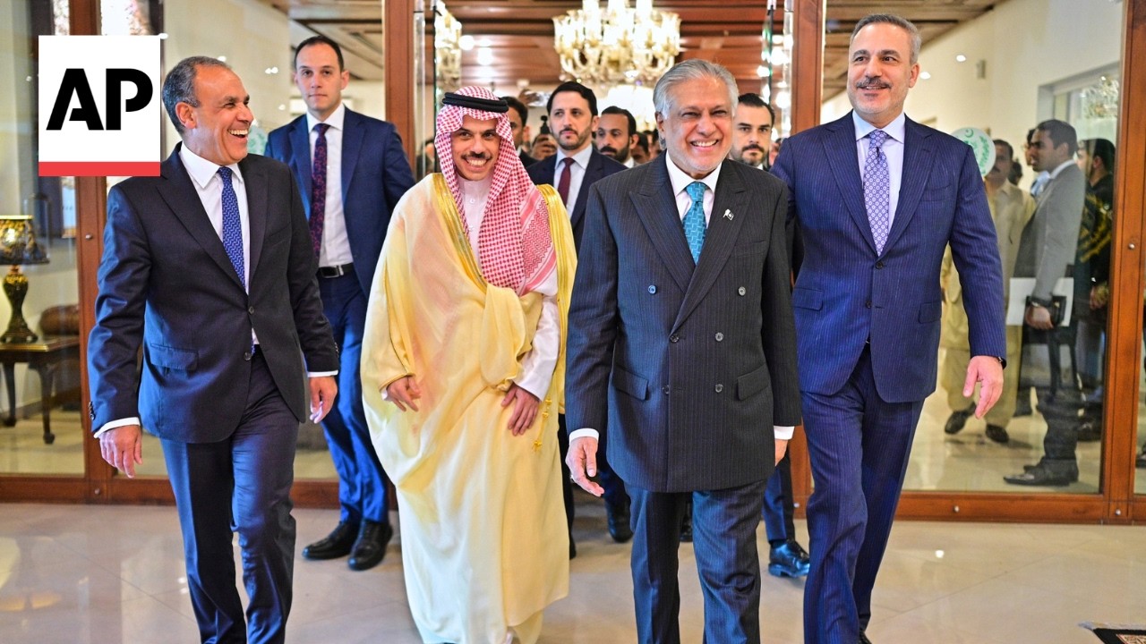 Video | Pakistan FM says his country will host talks between US and Iran