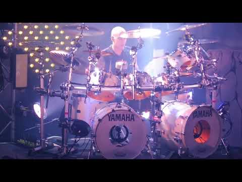MACHINE HEAD Dave Mc Clain Drum Solo - Bikini Toulouse 08.04.2018