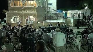 הילולת רבי שמעון בר יוחאי | התוועדות והדלקה עם הרב שמואל אליהו (הרב שמואל אליהו) - התמונה מוצגת ישירות מתוך אתר האינטרנט יוטיוב. זכויות היוצרים בתמונה שייכות ליוצרה. קישור קרדיט למקור התוכן נמצא בתוך דף הסרטון