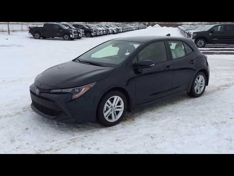 2019 Toyota Corolla SE Hatchback Review