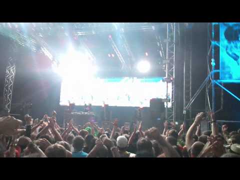 B-complex  Bažant Pohoda 2011 (live) HD