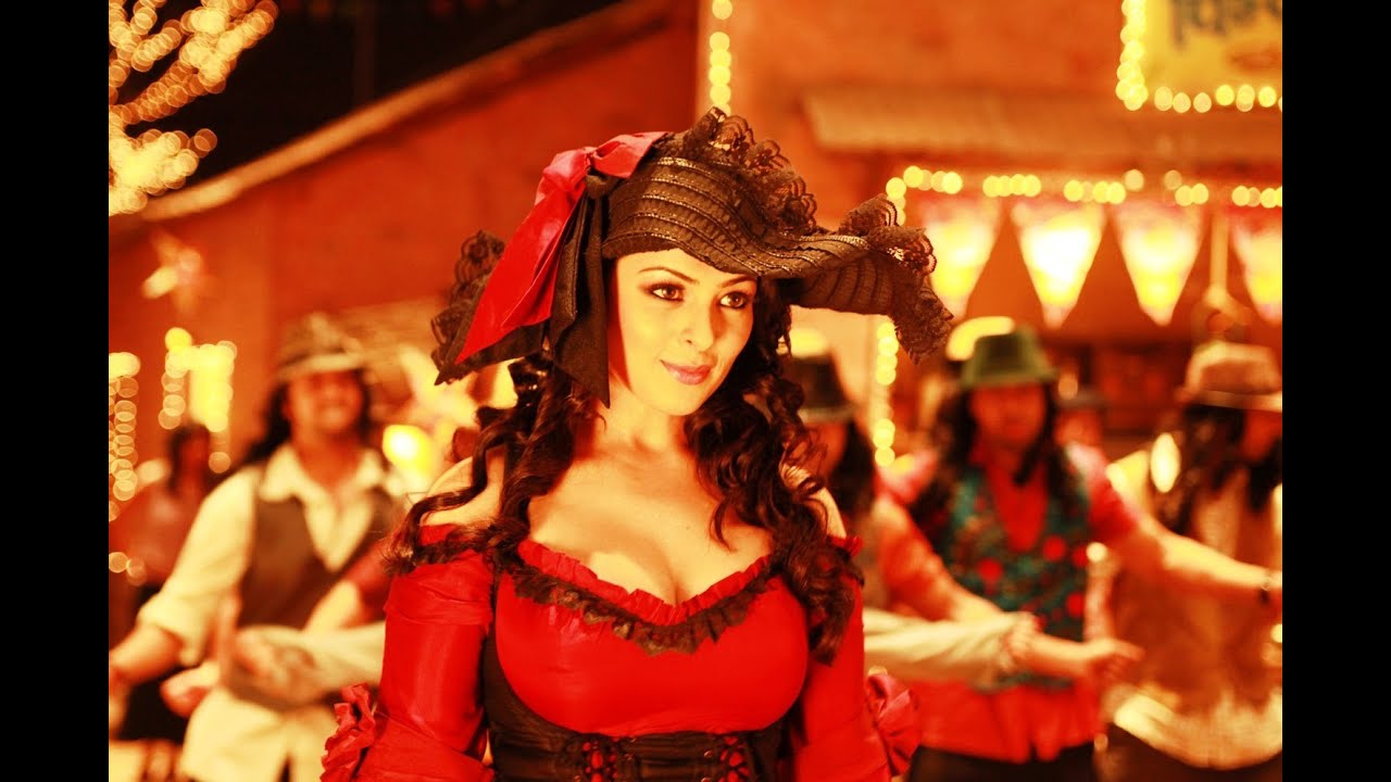 Mai Rani Beutistan Ki (Desi Mem) Lyrics | Kamaal Dhamaal Malamaal | Mamta Sharma, Sarosh Sami | Sajid Wajid