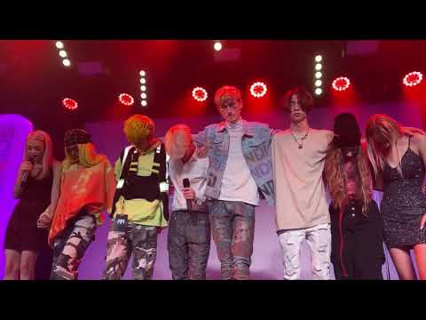 download lagu mp3 mp4 Social Tours, download lagu Social Tours gratis, unduh video klip Social Tours