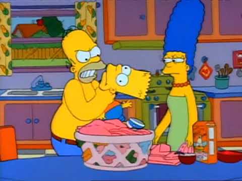 I Simpson ITA - Homer indossa una camicia rosa