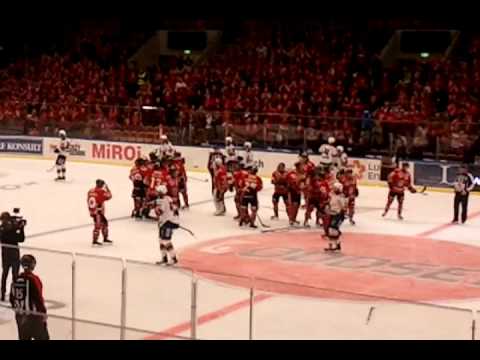 Luleå Hockeys Robin Jonsson skjuter ut Djurgården ur slutspel 2011