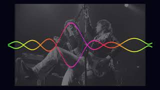 "Time to Hide" Denny Laine vocals with Paul McCartney and Wings
