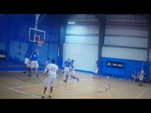 Admar Jaramillo class of 2018(Wright Way Skills aau) drops 32pts on 10/15/16