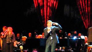 Michael W. Smith - Kay Thompson&#39;s Jingle Bells (Live From Tualatin, Oregon, December 12, 2008)