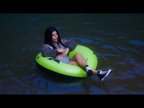 EVA DAVIS - ESTOY BIEN (Official Video)