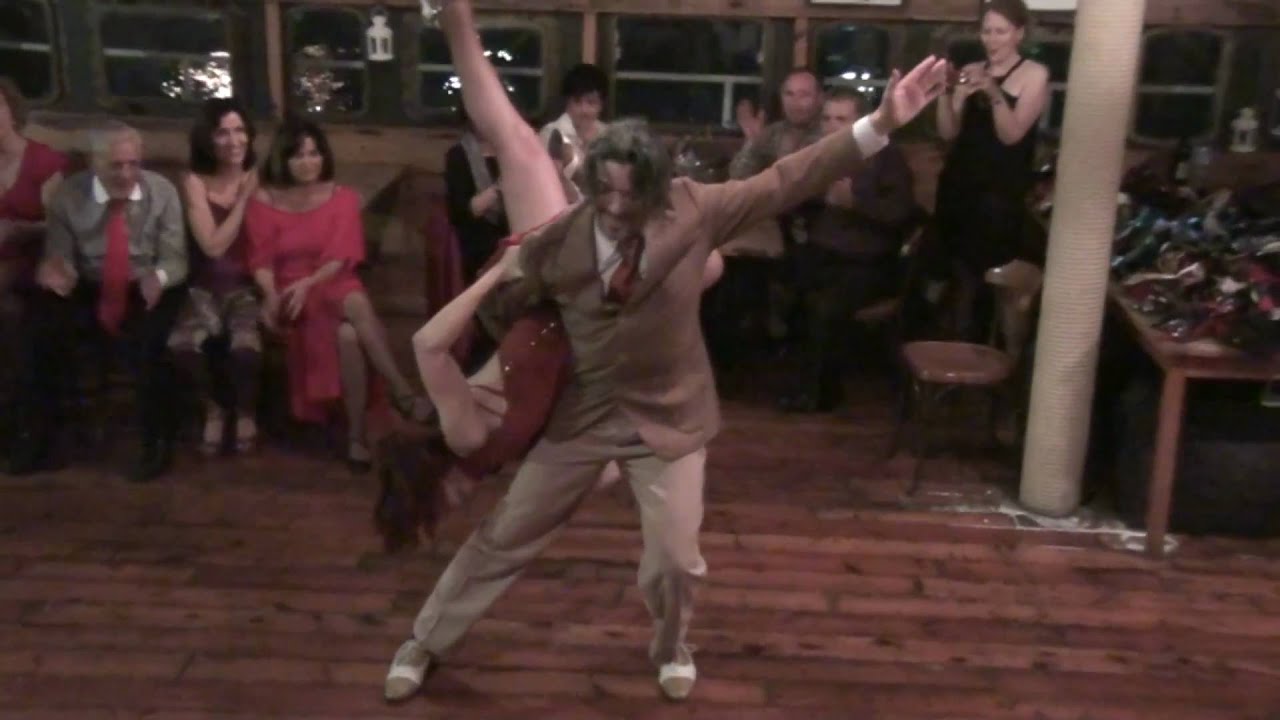 Graciela Guerriera y Osvaldo Pérez - "Pavadita"