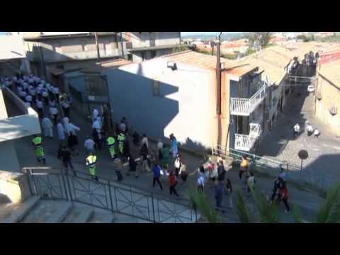 Girifalco 17 giugno 2012- Processione di Santo Padre Pio.mpg