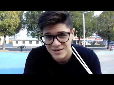 MANGIO SUSHI DEL SUPERMERCATO PER MERENDA