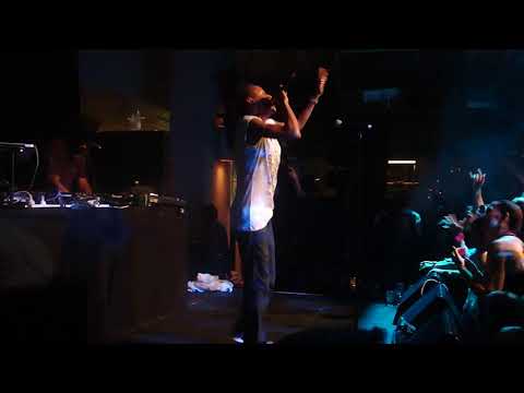 MC Chickaboo performing "Move & Rock" Live @ The Ivy Courtyard, Sydney, Australia.