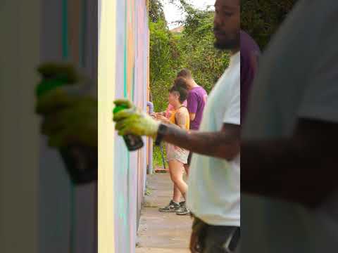 4 artistas urbanos na EM José Maria dos Mares Guia - Barão de Cocais (MG) Patrocínio: Grupo AVANTE