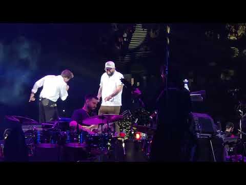 De Piedra a Papel - Carín León y Pablo Alborán