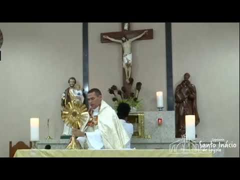 Missa e adoração ao Santíssimo.