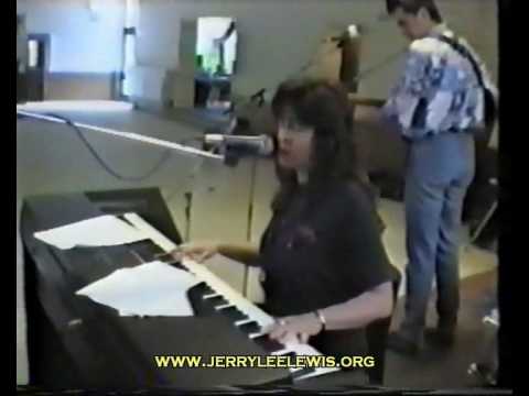 Linda Gail Lewis - Live in Hagen / GER 1992 (Soundcheck)
