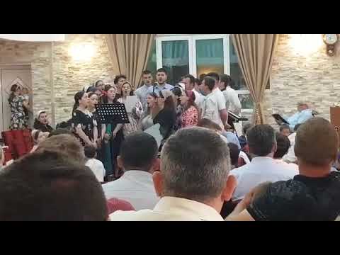 Tinerii din Filadelfia Carpinis