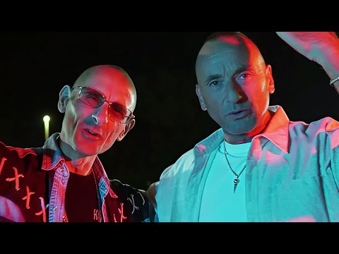 Striunizzo feat. Terron Fabio - Alle Stritte (official video)