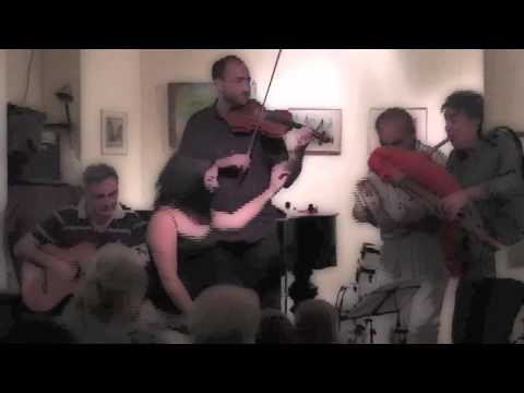 Uaragniaun a Berlino, controcopertina dopo i concerti. Agosto 2012