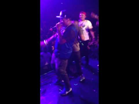 Iamsu bringings out shmoplife salty to perform hit the gran