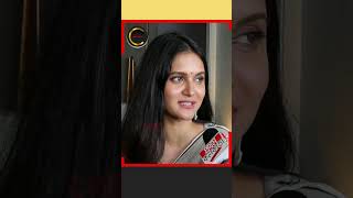 Download lagu মিথিলার ভালো লাগে না || রেগে গেলেন? || Rafiath Rashid #Mithila #viral #shorts #video #cinechokkor mp3