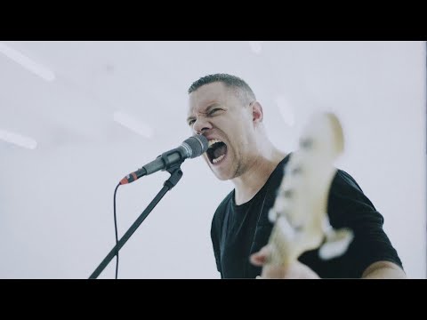 Leander Kills - Gyere bánat (Official Music Video)