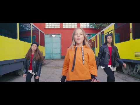 Данэлия Тулешова - Другие / Daneliya Tuleshova - The Others / Official video