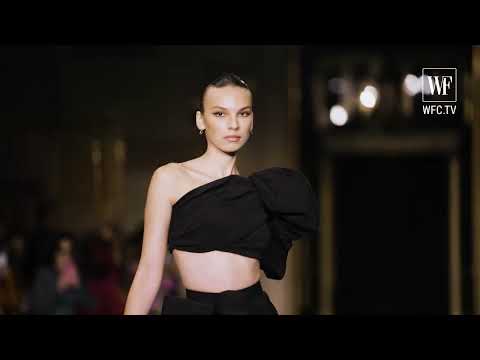 CHRISTIAN SIRIANO | SPRING-SUMMER 2022 | NEW YORK FASHION WEEK