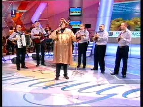 Ansambl Biseri i Zafir Hadžimanov - Od ljubov ne se bega