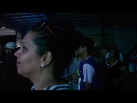 Chutneyfest   Hunter Performing