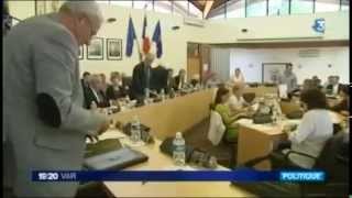 preview picture of video 'Questions d'actualité au conseil municipal d'Hyères'