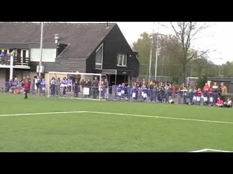 Victoria 1893 F1 - Quick 1890 AFC F1 (13-04-2011)