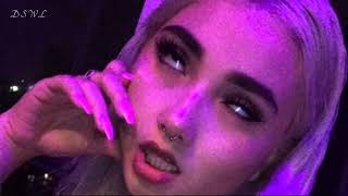 Grimes ➖ laughing and not being normal (EverSeenΛ Ghostbefore remix)