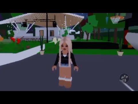 CIAO A TUTTI OGGI VI MOSTRERÒ IL PALCO DOVE BALLIAMO E LE POSIZIONI 