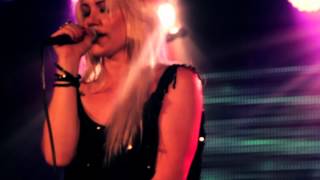 Vanessa Amorosi - HigherGround + SendMeTheManual (Live York on Lilydale, MountEvelyn - 27/01/2012)