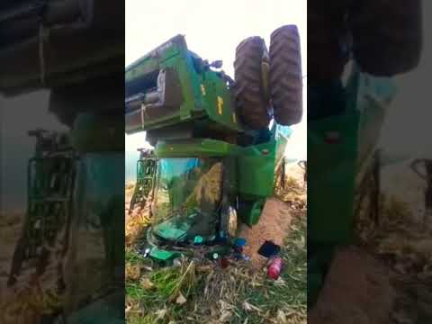 A la VUELTA 😁🌱🚜 | #campo #grain #cosechadora #harvest #humor