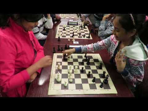 2017-10-19 Dyvia Deshmuk Chigorin blitz.