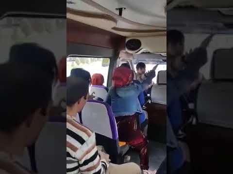 Чанги духтарои точик дар автобус