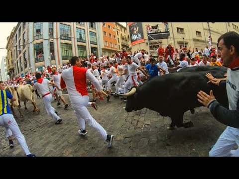 BRUTAL RUNNING OF THE BULLS (Encierro) 4K GOPRO - San Fermin 2019