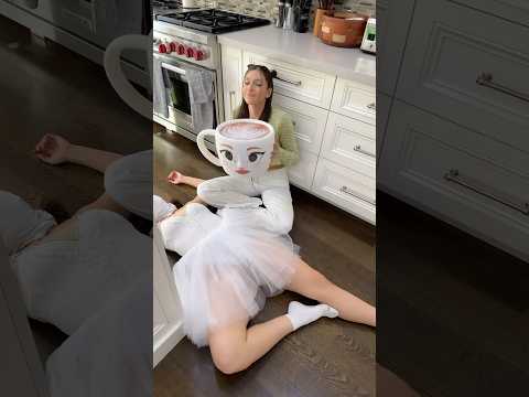 MY GIRLFRIEND DRANK BALLERINA CAPPUCINA!!